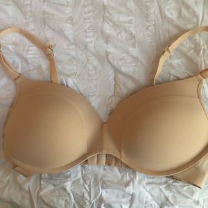 Women’s Lively Bra 36D nude